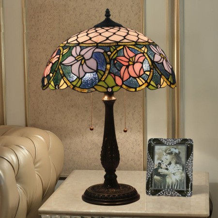 16 Inch European Stained Glass Table Lamp