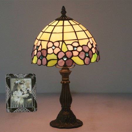 8 Inch European Stained Glass Table Lamp