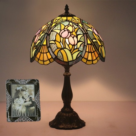 12 Inch European Stained Glass Tulip Style Table Lamp