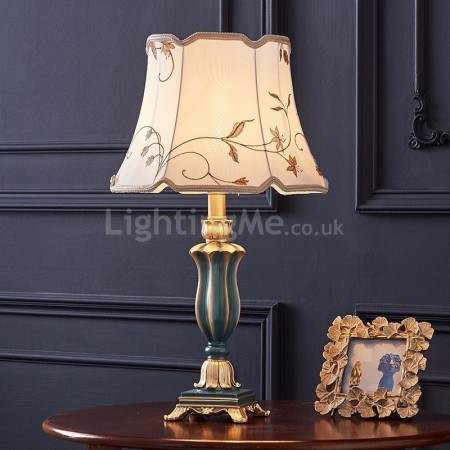 European Resin Table Lamp Bedside Embroidery Desk Light