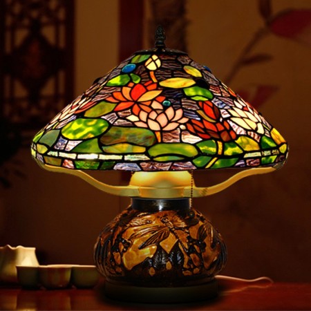 16 Inch Stained Glass Table Lamp