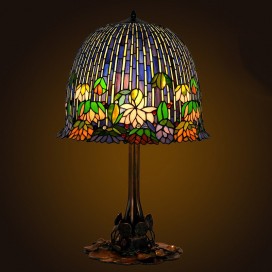 Retro Stained Glass Table Lamp